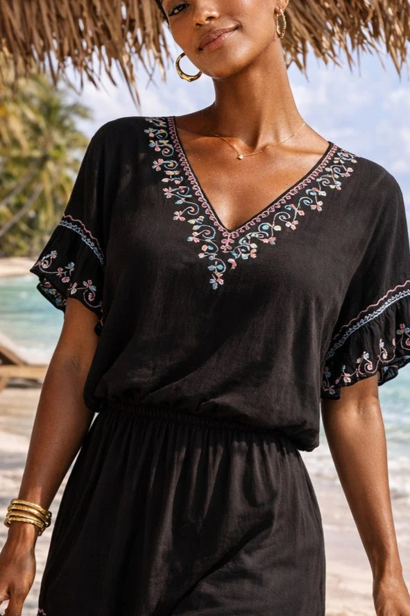black bloused cotton beach dresses to wear on a Caribbean Cruise holiday